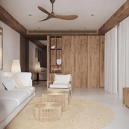 Resort So White 4*