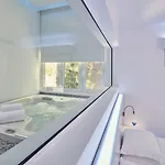Курортный комплекс So White 4*