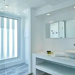 So White منتجع 4*
