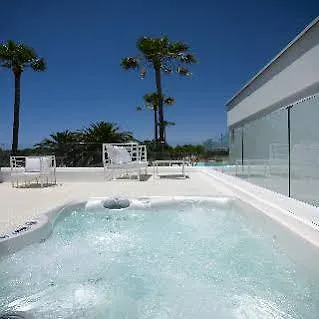 So White Resort