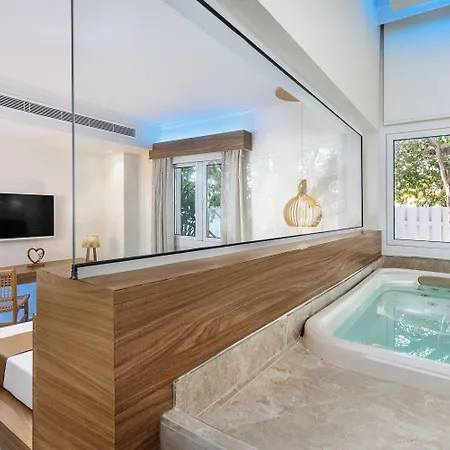 So White Resort 4*
