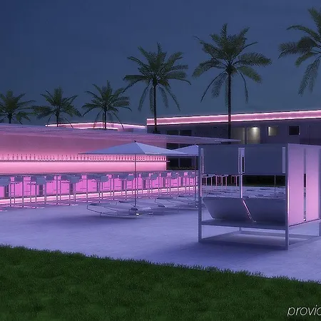 So White 4* Ayia Napa