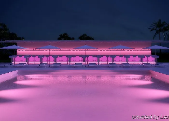 So White 4* Ayía Nápa