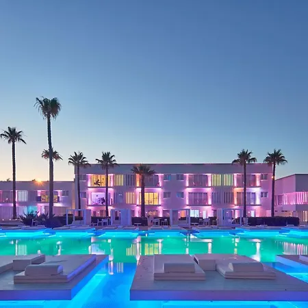So White Resort Ayia Napa